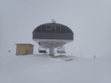 <h5>Snow snow</h5>